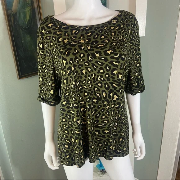 Chico's Sz 2 Metallic Gold Leopard Print Short Sleeve T Shirt Tee Top Blouse L - Picture 2 of 11